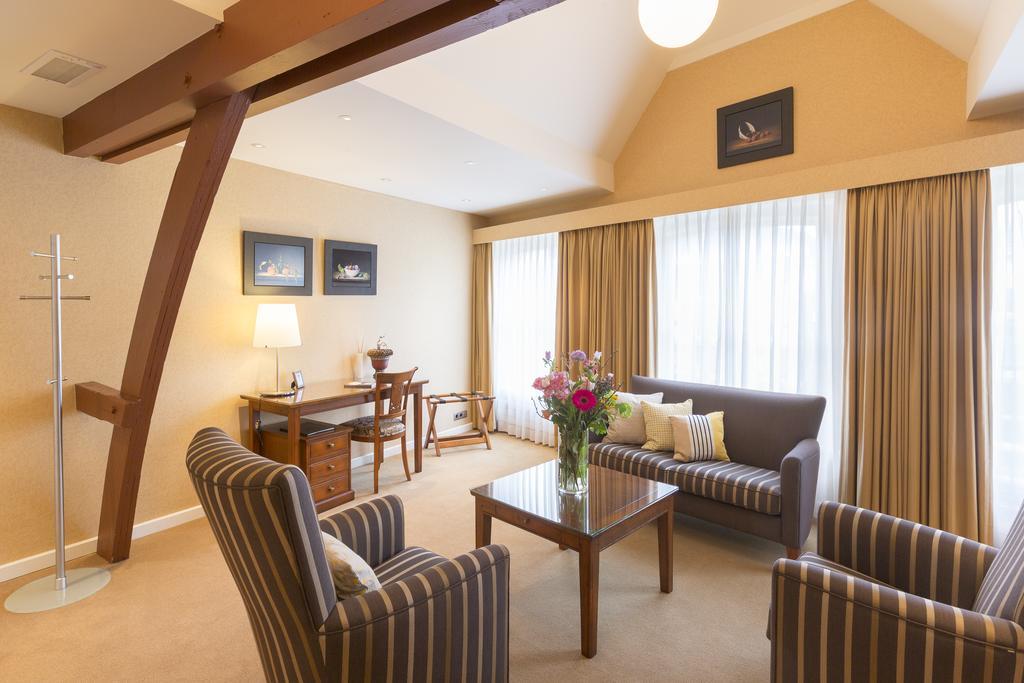 Sense Suites Ден Бош Екстериор снимка
