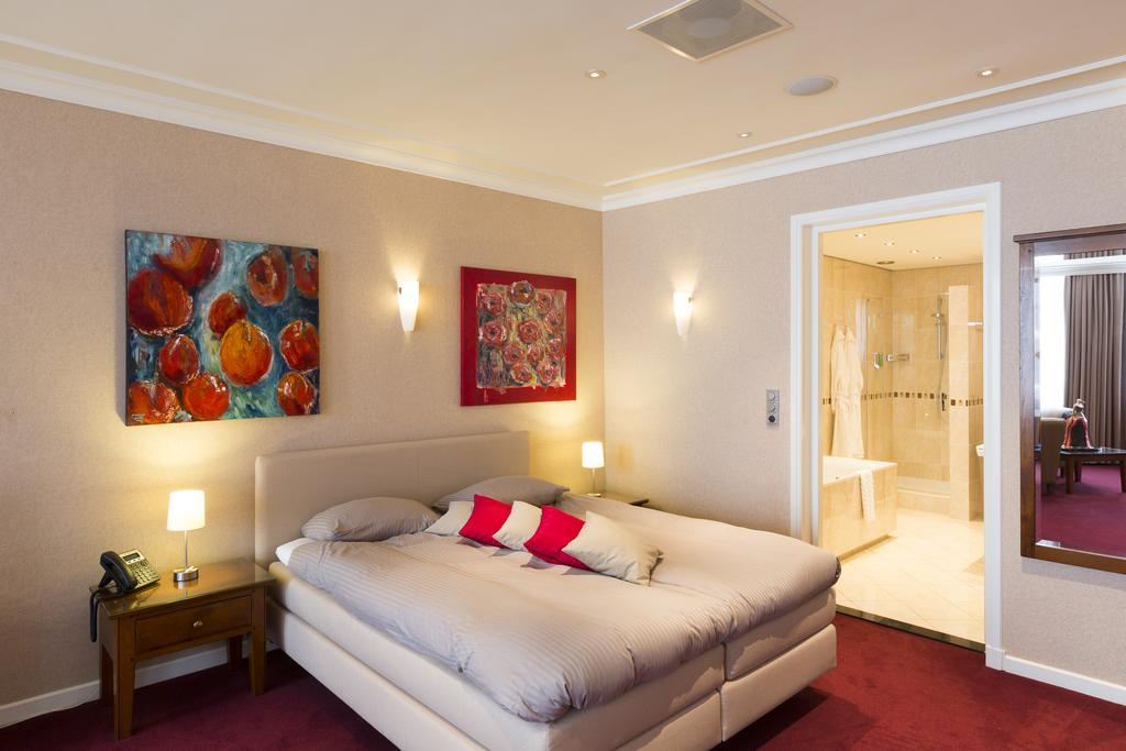 Sense Suites Ден Бош Екстериор снимка